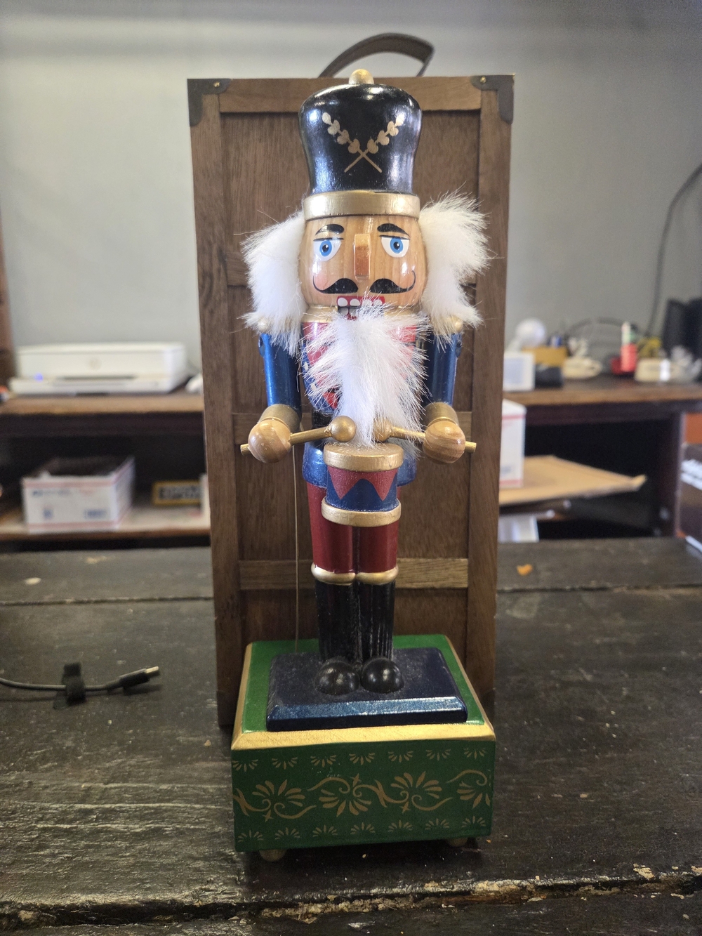 VIntage Animated Wooden  Nutcracker Drummer MUSIC BOX FIGURINE